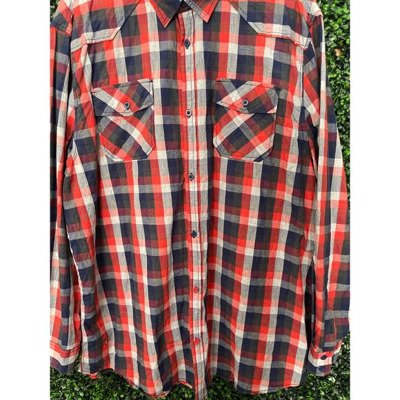 I jeans by Buffalo Plaid Men’s button up Shirt Size XLT, Big & Tall dress shirt - Picture 3 of 7